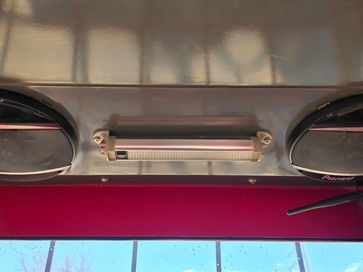 2023-lamtrac-ltr6160t-image-63