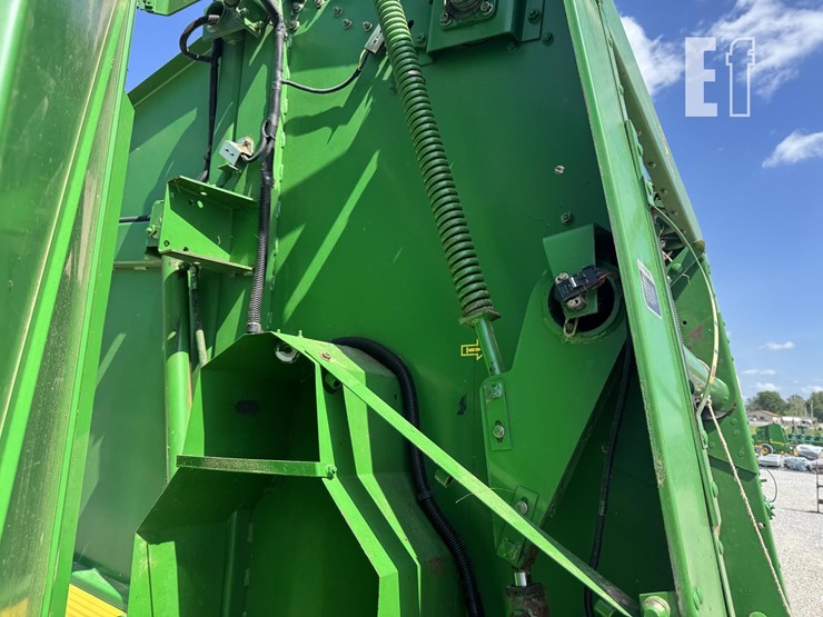 1998-john-deere-566-image-7