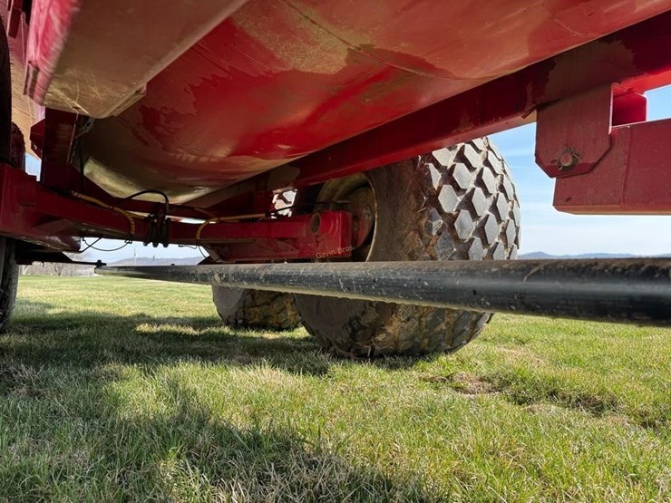 2023-valmetal-auto-trac-5600-gallon-manure-tanker-image-15
