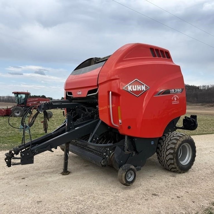 2020 KUHN VB3160