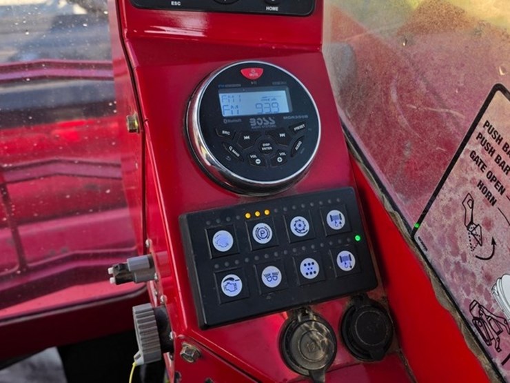 2023-lamtrac-ltr6160t-image-65