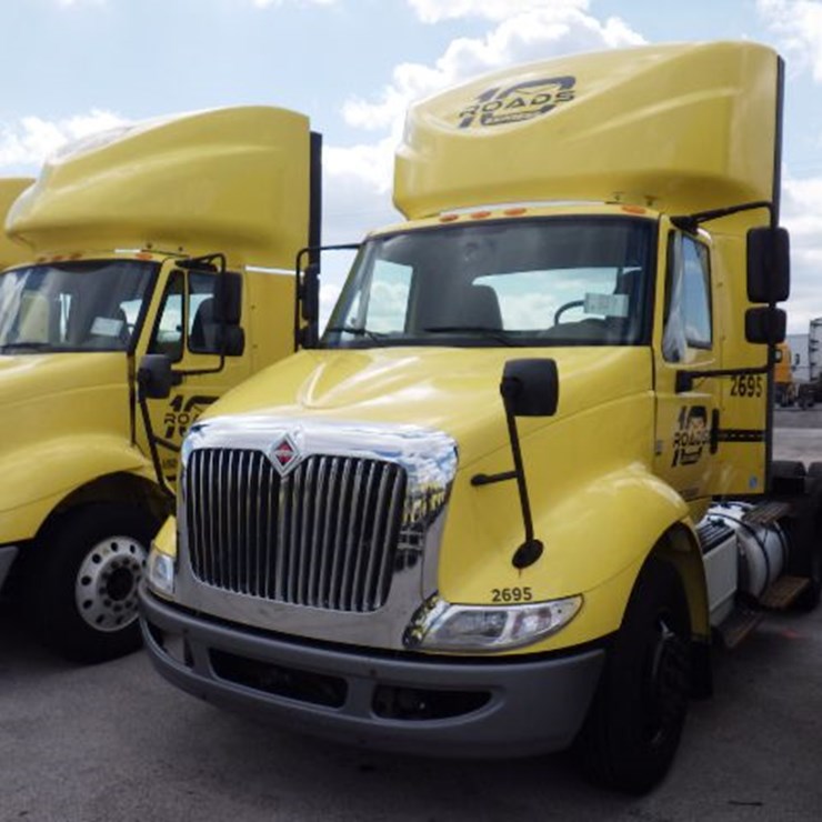 2016 INTERNATIONAL 8600