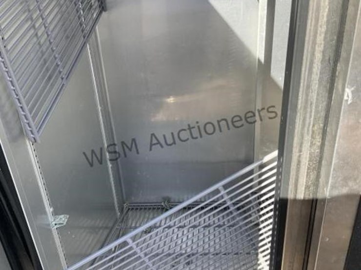 true-commercial-refrigerator-image-5