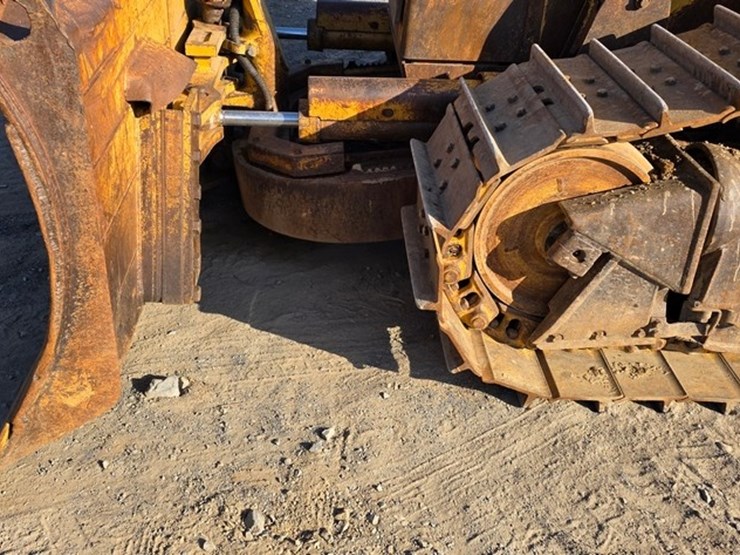 1997-caterpillar-d4h-image-8