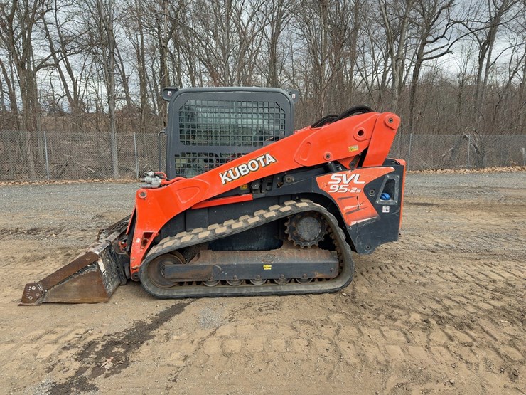 2020-kubota-svl95-2s-image-2