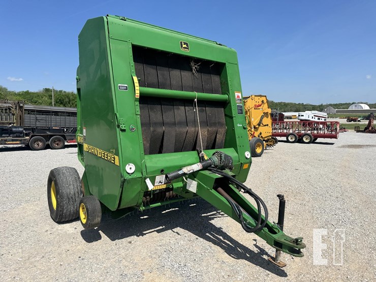 1998-john-deere-566-image-3