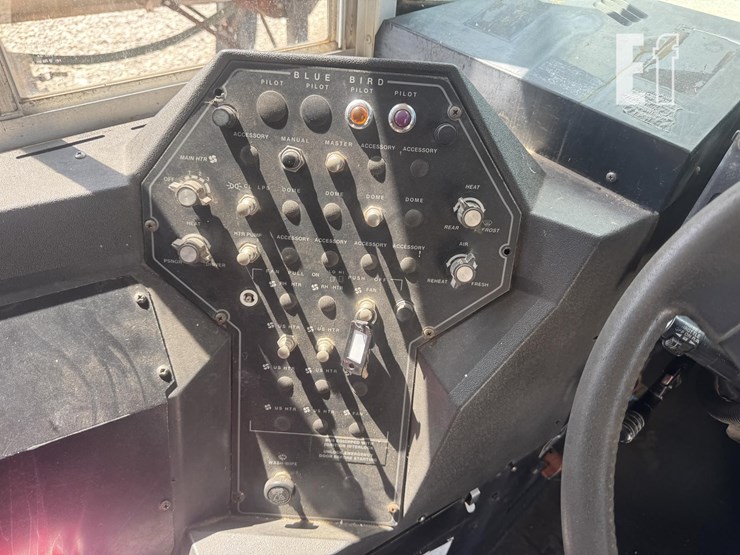 2000-caterpillar-3126-image-8