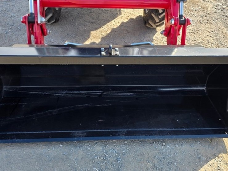 2022-massey-ferguson-1825e-image-28