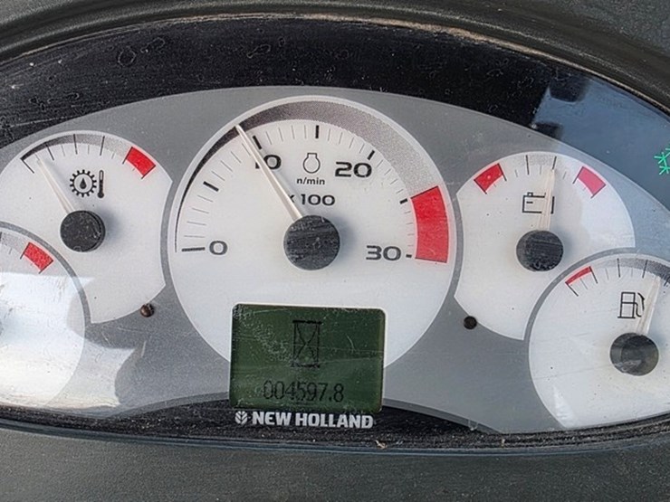 2009-new-holland-b95b-image-76