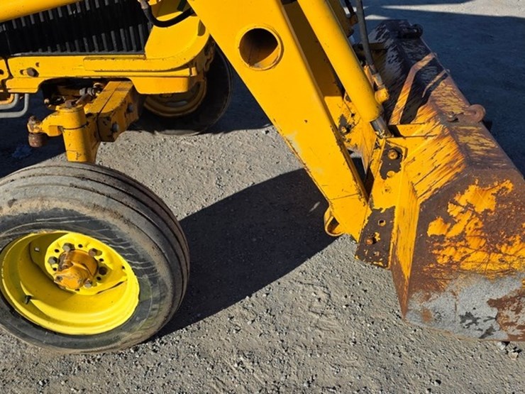 john-deere-2355-image-7