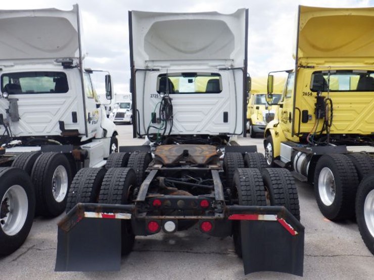 2016-international-8600-image-9