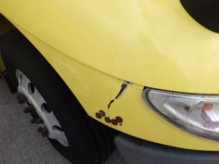 2016-international-8600-image-4