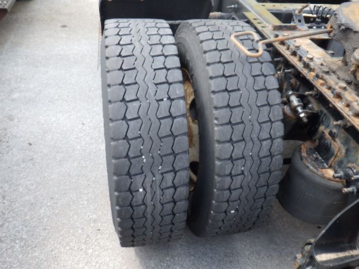 2016-international-8600-image-12