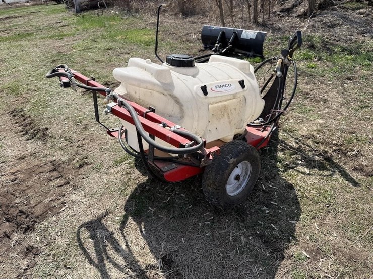 fimco-tow-behind-sprayer-image-8