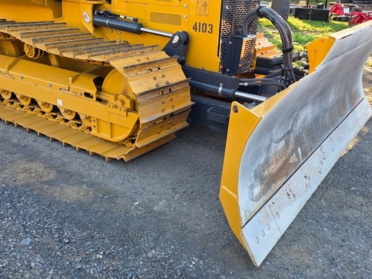 2023-deere-550-lgp-image-54