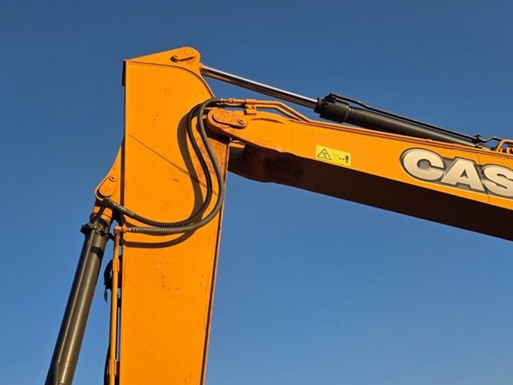 2014-case-cx160c-image-11