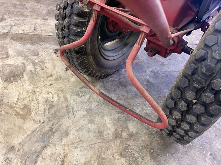 david-bradley-235-image-17