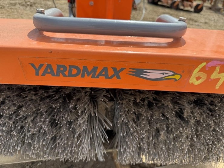 yard-max-yp7065-power-sweeper-image-8