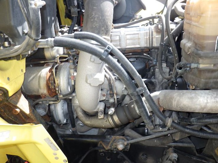 2016-international-8600-image-21