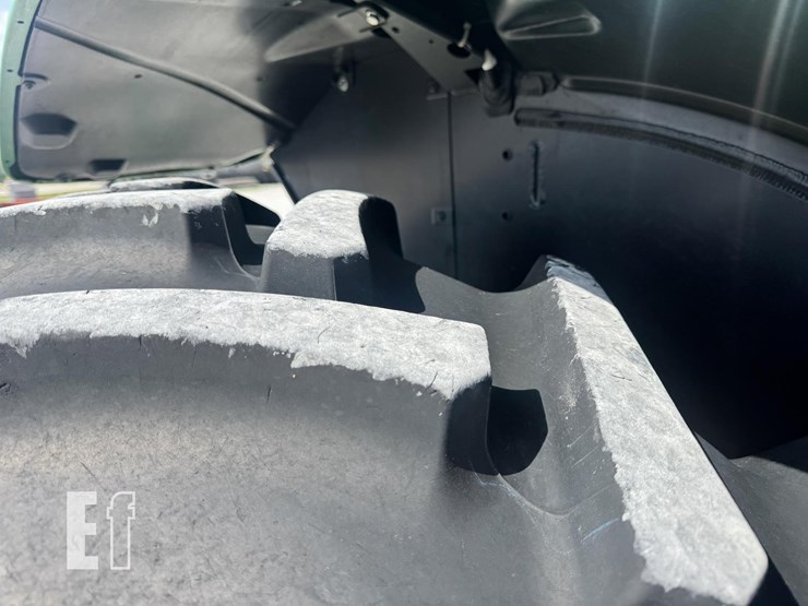 2023-john-deere-6120m-image-8