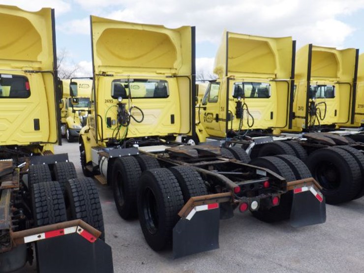 2016-international-8600-image-10