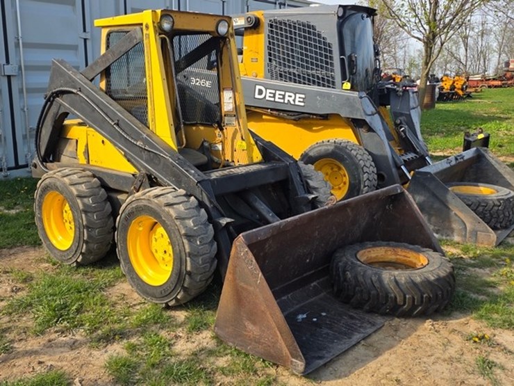 1988-new-holland-l555-image-2