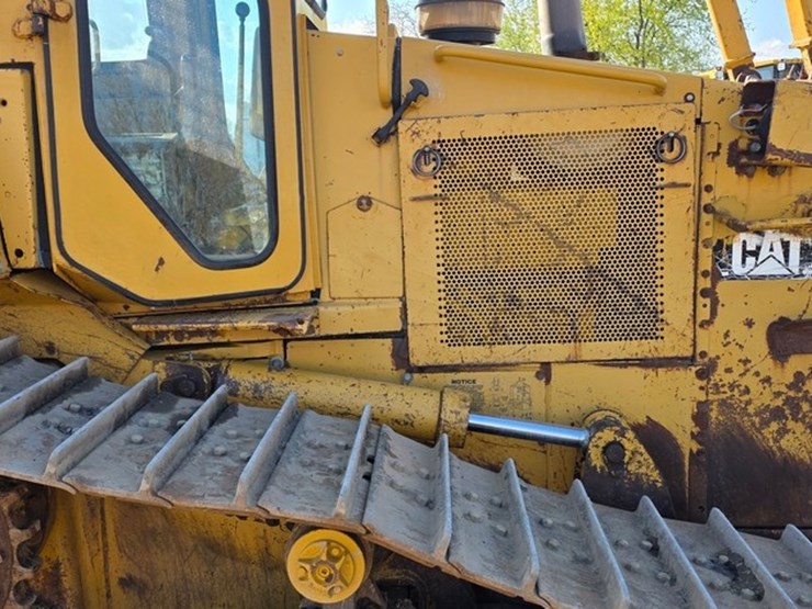 1997-caterpillar-d4h-image-37