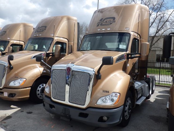 2022-kenworth-t680-image-1