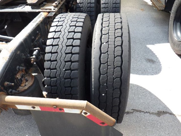 2016-international-8600-image-6