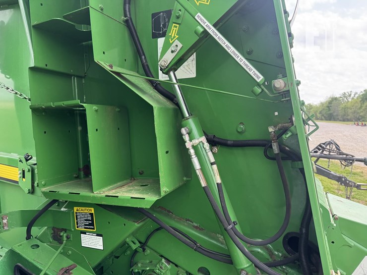 john-deere-569-image-8