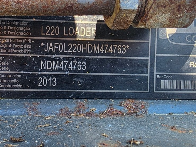 2013-new-holland-l220-image-5