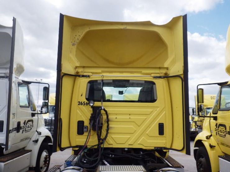 2016-international-8600-image-10