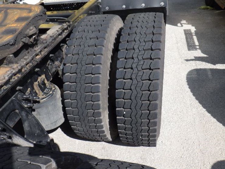 2016-international-8600-image-5