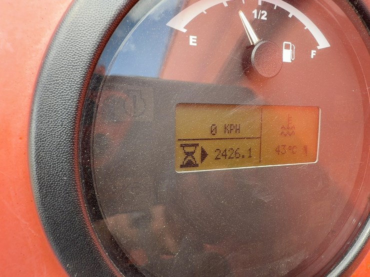 2015-sky-trak-6042-image-20