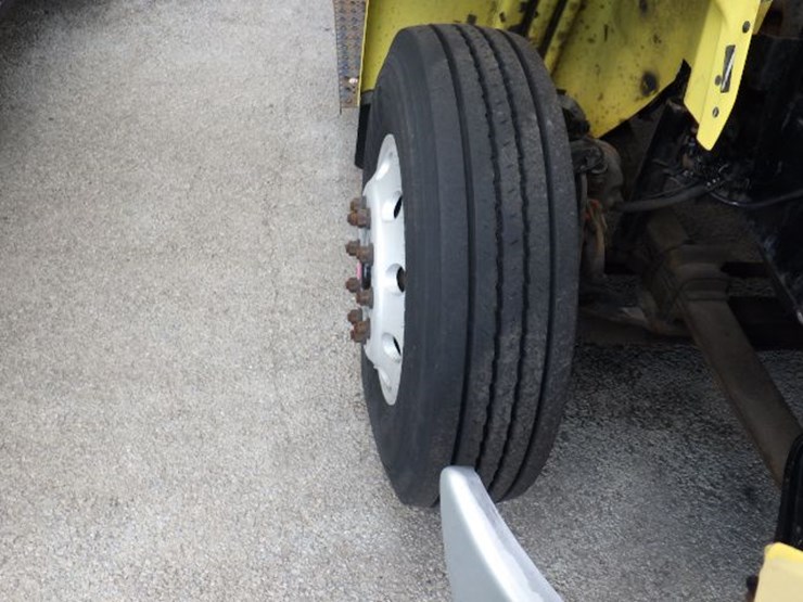 2016-international-8600-image-23