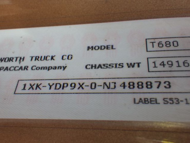 2022-kenworth-t680-image-19