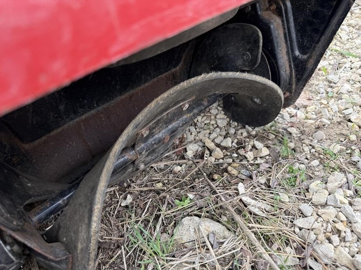 toro-snow-blower-image-4