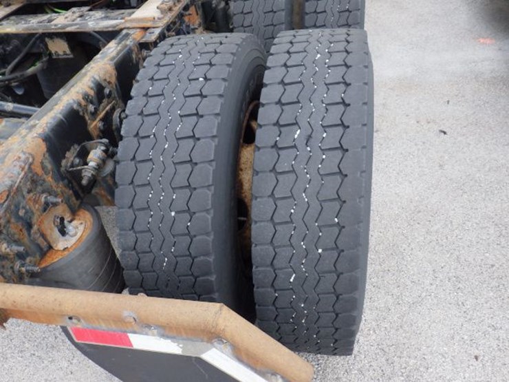 2016-international-8600-image-6