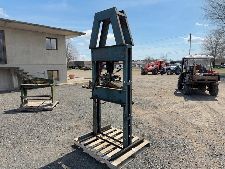 hydraulic-shop-press-image-3