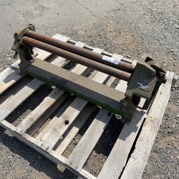 PEXTO 382-D 30" SHEET METAL ROLLER