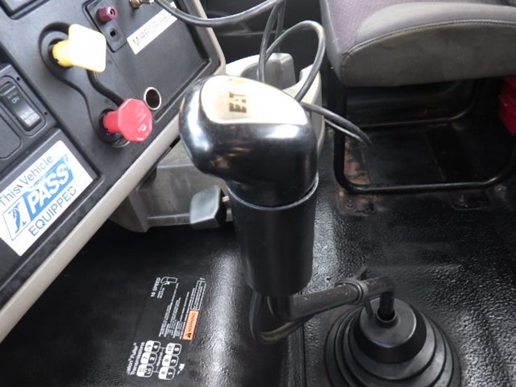 2016-international-8600-image-15