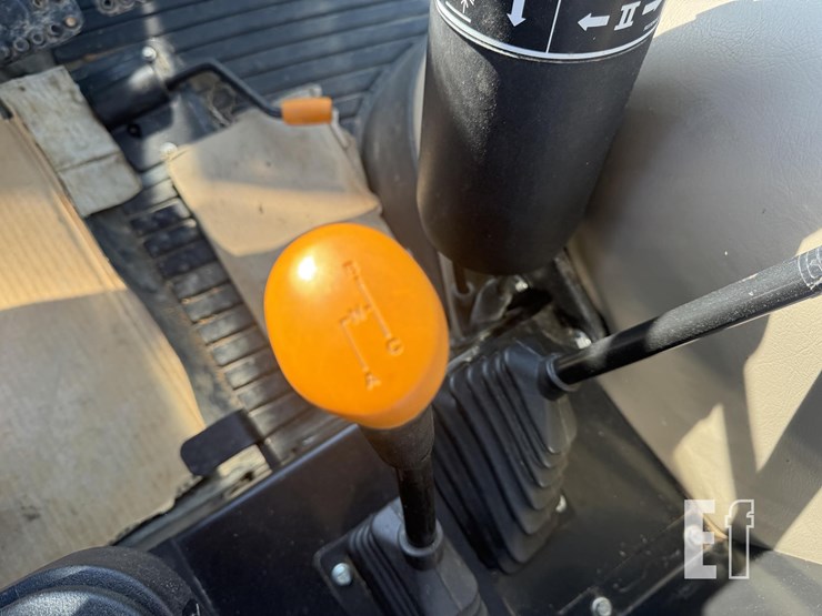 2022-john-deere-5055e-image-15