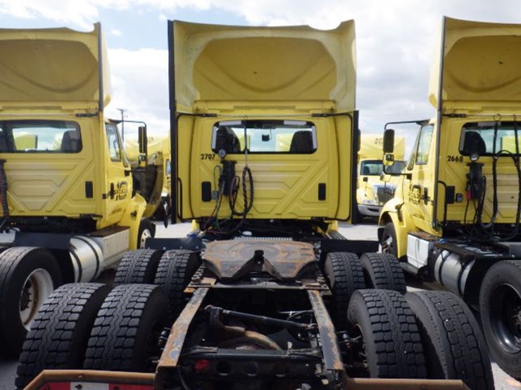 2016-international-8600-image-8