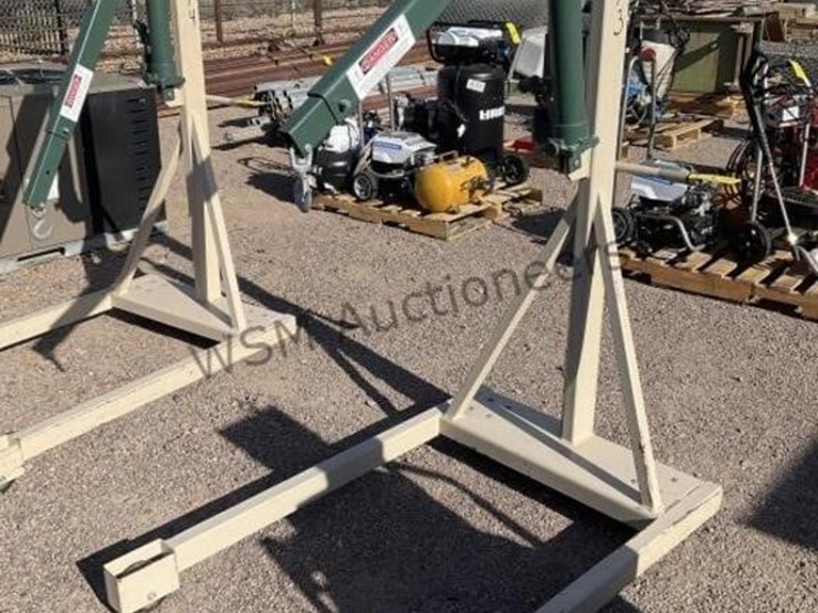 beech-1000lbs-capacity-shop-crane-image-4