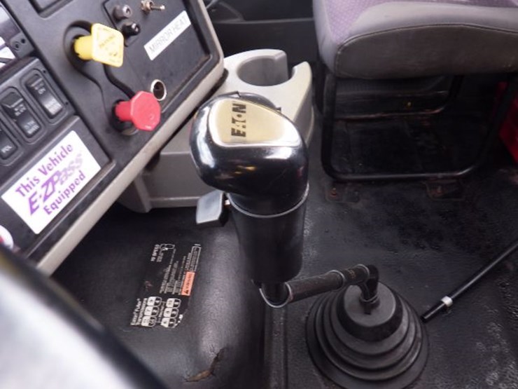 2016-international-8600-image-16