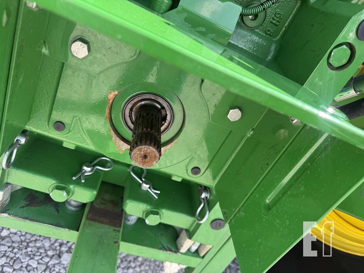 2023-john-deere-6120m-image-12