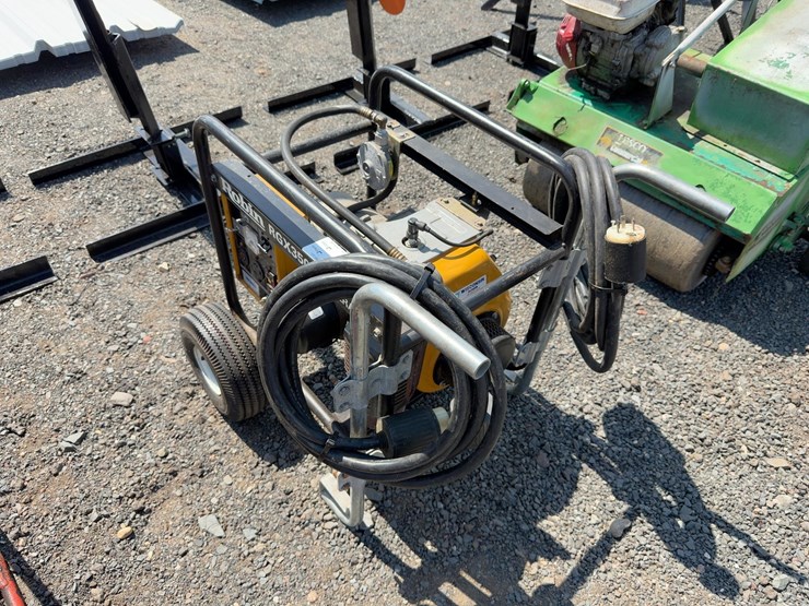 robin-rgx3500-generator-image-3