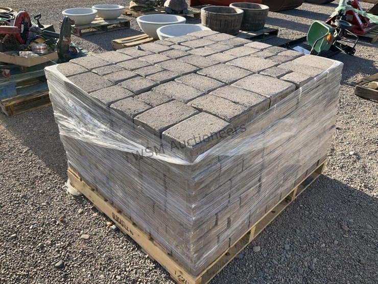 pallet-of-stone-pavers-image-2