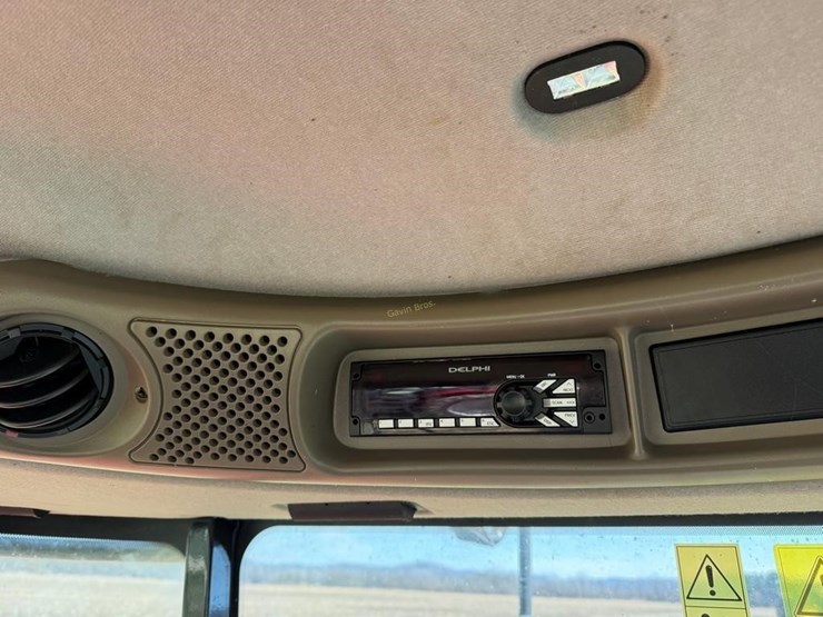 2015-case-ih-wd2504-image-29