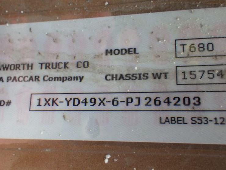 2023-kenworth-t680-image-17